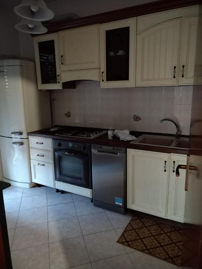 Appartamento Con Due Camere Pressi Eur Рим Екстер'єр фото
